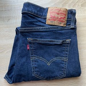Levi’s 541 - 34x30 Dark wash